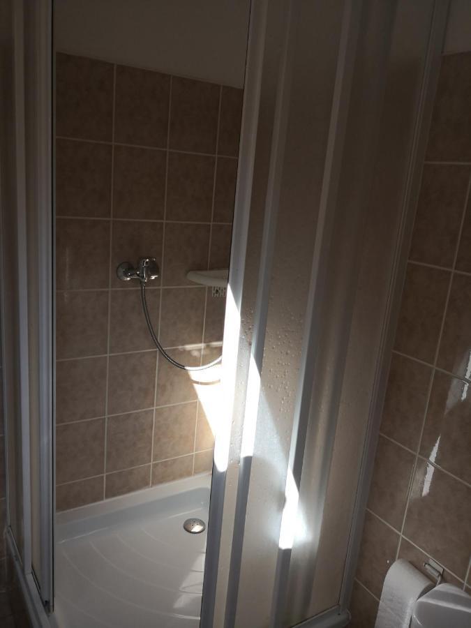 Ubytovani U Machova Jezera - Apartmany - Ludmila Grulisova Doksy  Ngoại thất bức ảnh