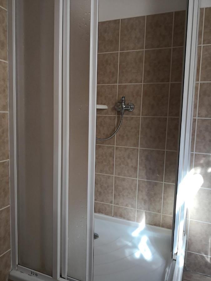 Ubytovani U Machova Jezera - Apartmany - Ludmila Grulisova Doksy  Ngoại thất bức ảnh